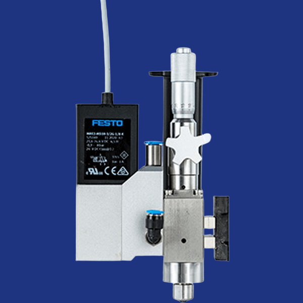 Pneumatic injection dispensing valve